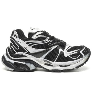 TBkicks Ba1enci*ga Runner 2 Black/White